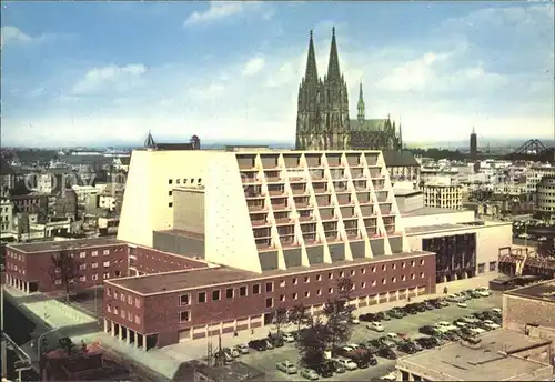 Koeln Rhein Neues Opernhaus mit Dom Kat. Koeln