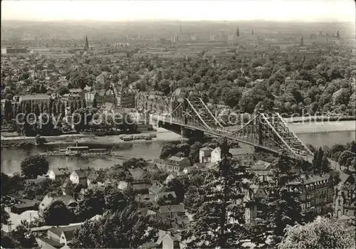 Dresden Blick von den Loeschwitzhoehen auf Elbe und Bruecke Kat. Dresden Elbe