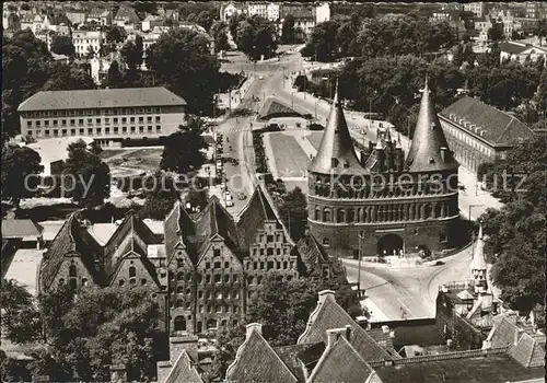 Luebeck Holstentor mit Salzspeicher Kat. Luebeck