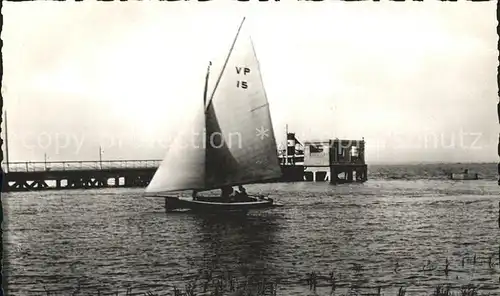 Pauillac Segelboot Kat. Pauillac