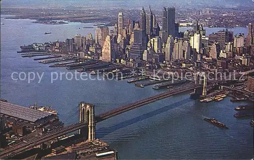 New York City Fliegeraufnahme Skyline  / New York /