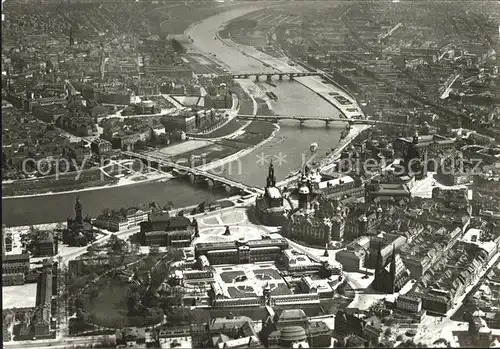 Dresden Neustadt Altstadt Elbe Bruecken Fliegeraufnahme Kat. Dresden Elbe