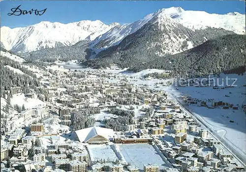 Davos GR Eissporthalle mit Eisbahn gegen Rhaetikon und Seehorn Kat. Davos