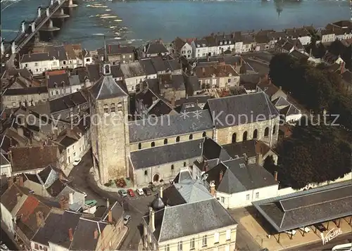 Jargeau Loiret Vue generale aerienne Hotel de ville et la halle Eglise Saint Etienne et le pont sur la Loire Kat. Jargeau