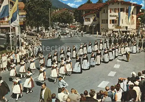 Muenchen Trachtenumzug in Oberbayern Kat. Muenchen