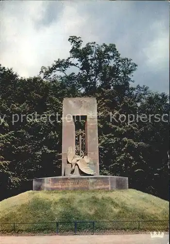 Compiegne Oise Monument Glorieux soldats France  Kat. Compiegne