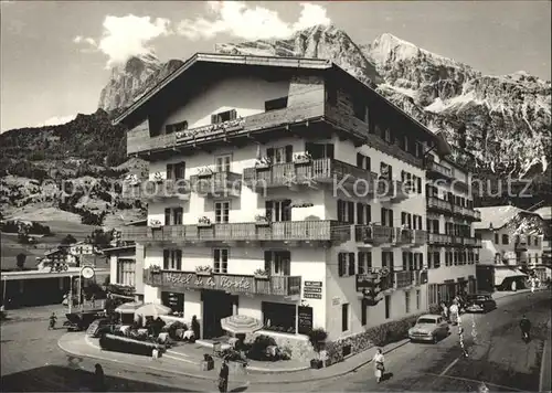 Cortina d Ampezzo Hotel de la Poste Restaurant / Cortina d Ampezzo /