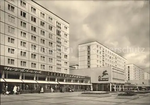 Magdeburg Neubauden in der Karl Marx Strasse  / Magdeburg /Magdeburg Stadtkreis