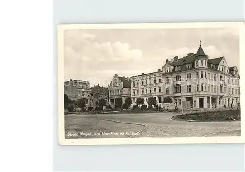 Bergen Ruegen Karl Marx Platz mit Poliklinik / Bergen /Ruegen LKR