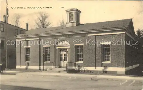 Vermont Post Office Woodstock / Vermont /