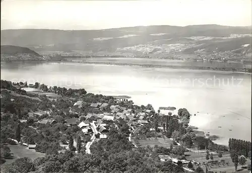 Luescherz Fliegeraufnahme Bielersee / Luescherz /Bz. Erlach