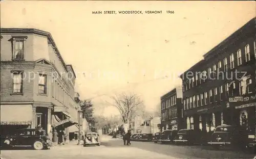 Woodstock Vermont Main Street / Woodstock /
