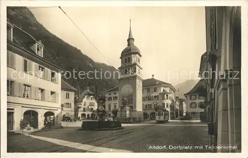 Altdorf UR Dorfplatz mit Teildenkmal Kat. Altdorf UR