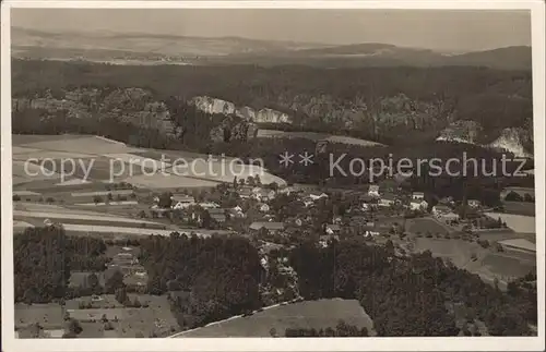 Weissig Struppen mit Rauensteinen / Struppen /Saechsische Schweiz-Osterzgebirge LKR