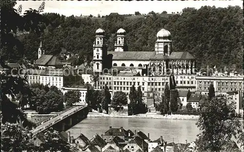 Passau Blick ueber den Inn zum Dom Kat. Passau