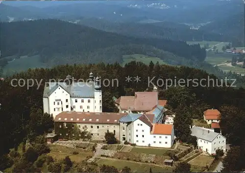 Tittling Pension Schloss Englburg Bayerischer Wald Fliegeraufnahme Kat. Tittling