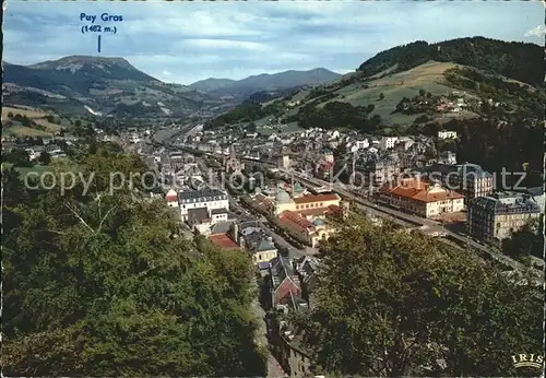 La Bourboule Station Thermale et Touristique Vue generale Le Puy Gros et les Monts Dore Kat. La Bourboule