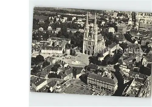 Zagreb Katedrala avijonski snimak Kat. Zagreb