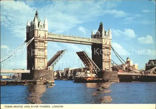 London Tower Bridge and River Thames Kat. City of London