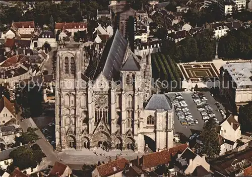 Bourges Cathedrale Saint Etienne vue aerienne Kat. Bourges