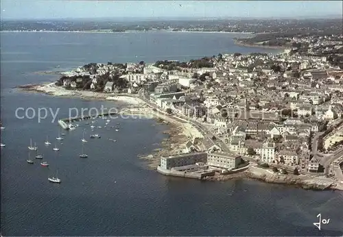 Concarneau Finistere Le Port et la Croix vue aerienne Collection La Bretagne en couleurs Kat. Concarneau