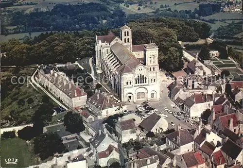 Vezelay Cathedrale vue aerienne Kat. Vezelay