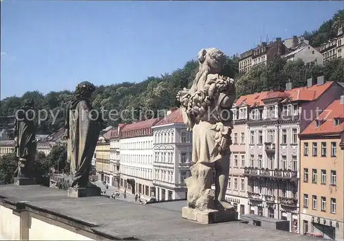 Karlovy Vary Blick von Muehlbrunnkolonnade / Karlovy Vary /