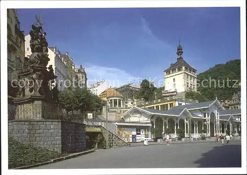 Karlovy Vary Marktquellenkolonnade Schlossturm und Pestsaeule / Karlovy Vary /