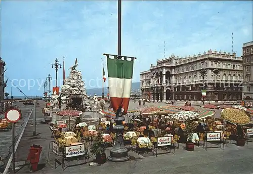 Trieste Piazza dell Unita d Italia Fontana dei Continenti Palazzo del Governo Cafe Kat. Trieste