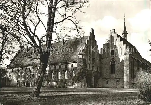 Wienhausen Kloster Westfluegel und Nonnenkirche Kat. Wienhausen