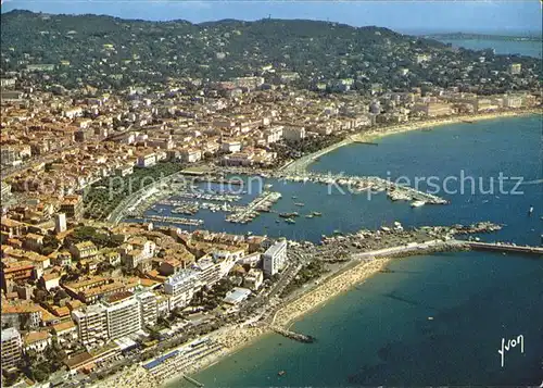 Cannes Alpes Maritimes Vue aerienne Kat. Cannes