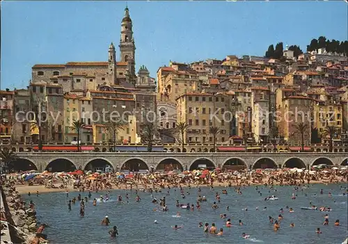 Menton Alpes Maritimes La plage des Sablettes et le Vieux Menton Kat. Menton