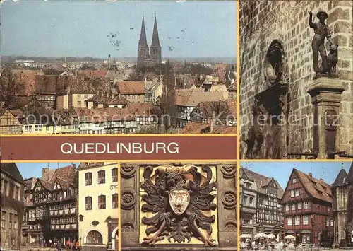 Quedlinburg Blick vom Burgberg Brunnenfigur Blasiikirche Markt Haeuser Wappen Rathaus Markt Roland Statue Kat. Quedlinburg