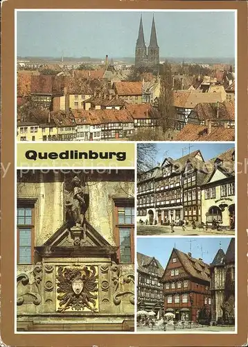 Quedlinburg Blick vom Burgberg Kornmarkt Wappen Rathaus Haeuser am Markt mit Roland Kat. Quedlinburg
