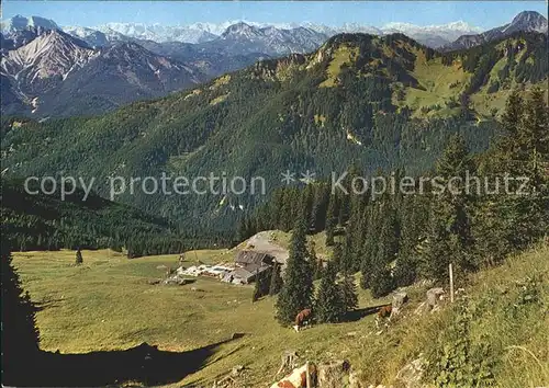 Schliersee Blick vom Taubenstein auf Obere Maxlrainer Alm Karwendel und Zugspitze Kat. Schliersee