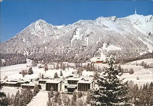 Sonthofen Oberallgaeu Steigeralm mit Gruenten Winterpanorama Allgaeuer Alpen Kat. Sonthofen