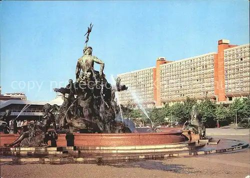 Berlin Neptunbrunnen mit Magistrale Kat. Berlin