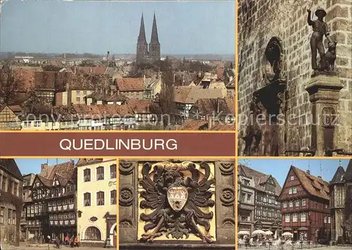 Quedlinburg Blick vom Burgberg Kirche Brunnenfigur Blasiikirche Markt Wappen Rathaus Haeuser am Markt Roland Statue Kat. Quedlinburg