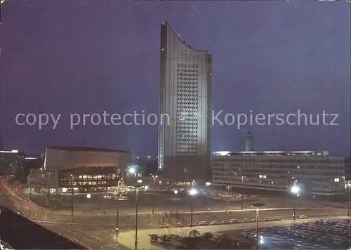 Leipzig Karl Marx Platz bei Nacht Kat. Leipzig