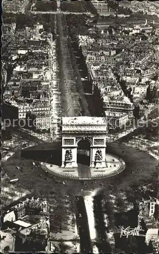 Paris Arc de Triomphe de l Etoile Avenue des Champs Elysees vers la Concorde vue aerienne Kat. Paris