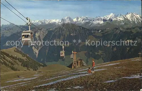 Lungern Luftseilbahn Lungern Breitenfeld Gondelbahn Turren Schoenbueel Obwaldner Alpen Kat. Lungern