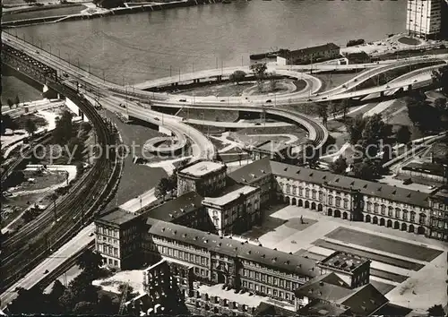 Mannheim Fliegeraufnahme Schloss und Rheinbruecke Kat. Mannheim