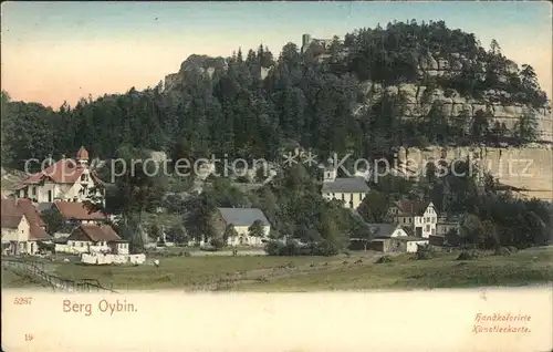 Oybin Ortsansicht mit Kirche Berg Oybin Zittauer Gebirge handkolorierte Kuenstlerkarte Kat. Kurort Oybin