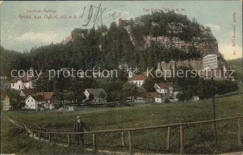 Oybin Ortsansicht mit Kirche Berg Oybin Zittauer Gebirge Kat. Kurort Oybin