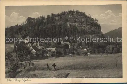 Oybin Ortsansicht mit Kirche Berg Oybin Zittauer Gebirge Kupfertiefdruck Serie Saechsische Heimatschutz Postkarten Kat. Kurort Oybin