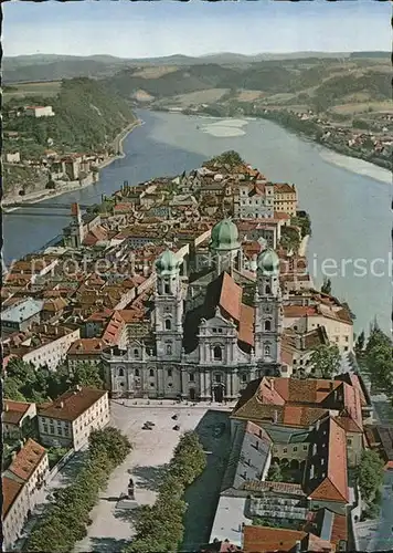 Passau Blick auf Dom und Altstadt Fliegeraufnahme Kat. Passau