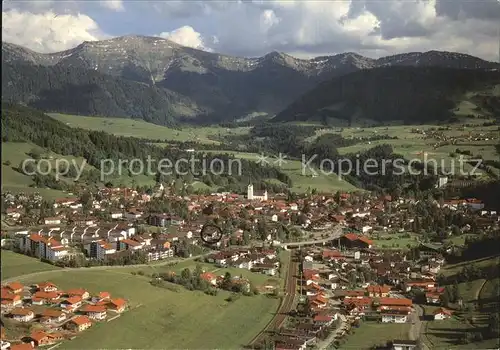 Oberstaufen Fliegeraufnahme Kat. Oberstaufen