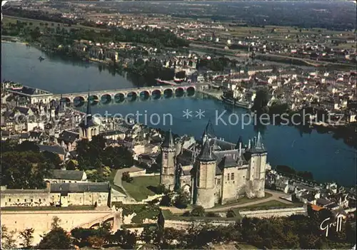 Saumur Fliegeraufnahme mit Schloss und Bruecke Kat. Saumur