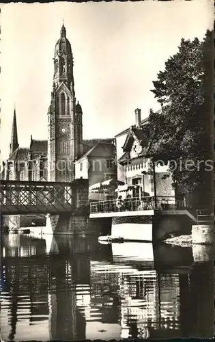 Saint Laurent sur Sevre Paysage sur la Sevre Beffroi de la Basilique  Kat. Saint Laurent sur Sevre