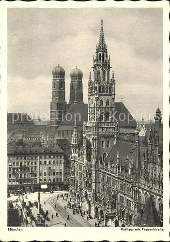 Muenchen Rathaus und Frauenkirche Kat. Muenchen